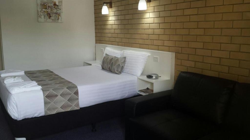 Chermside Motor Inn 12/39