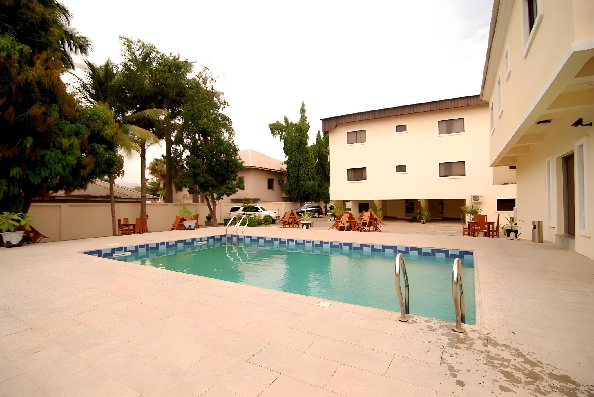 Sun Heaven Hotel & Resort Abuja 17/18