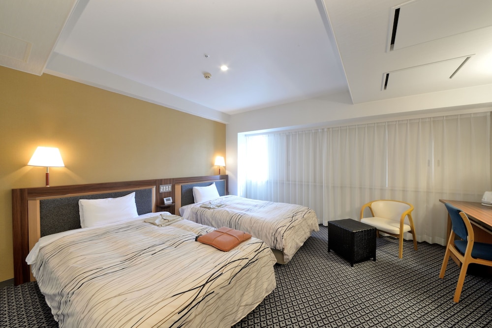 Kanazawa Manten Hotel-ekimae 7/25