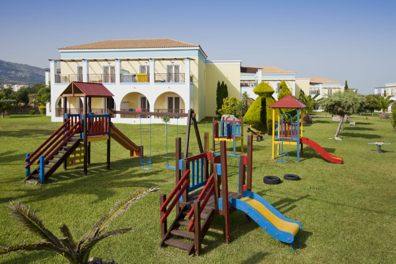 Corali Hotel 55/63