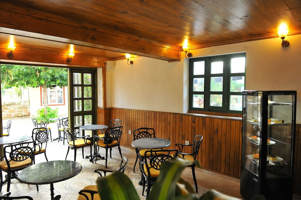 Petrino Gokceada Hotel 26/37