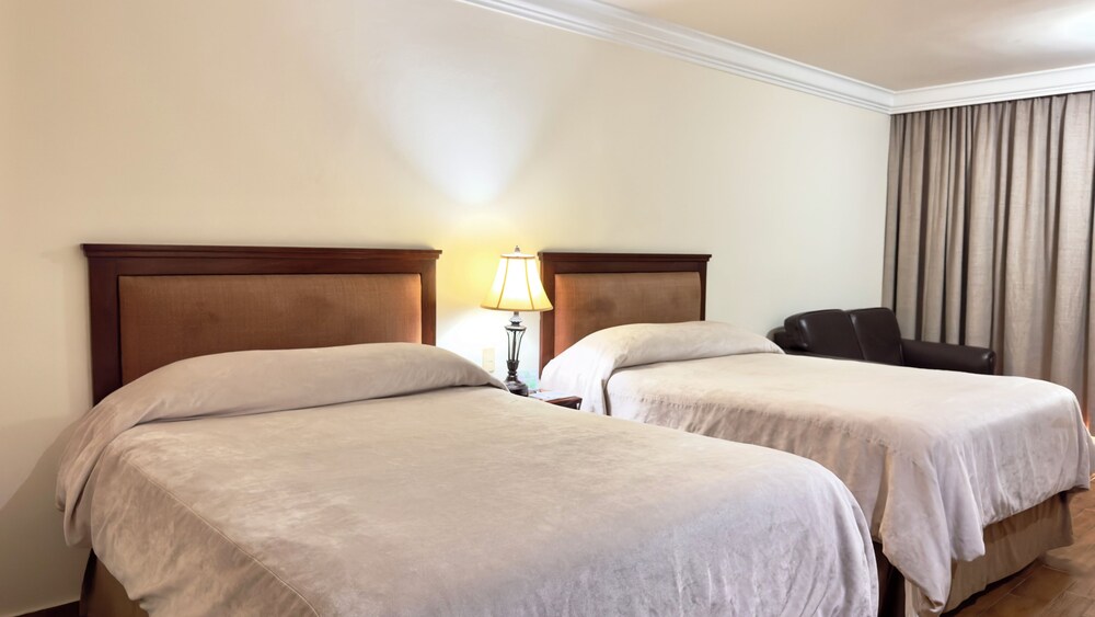 Hotel Playa Mazatlan 18/50
