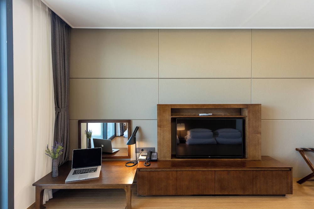 Ramada Plaza by Wyndham Dolsan Yeosu 8/64