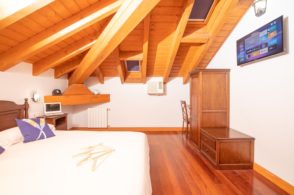 Hotel Branka، بيرميو 14/50