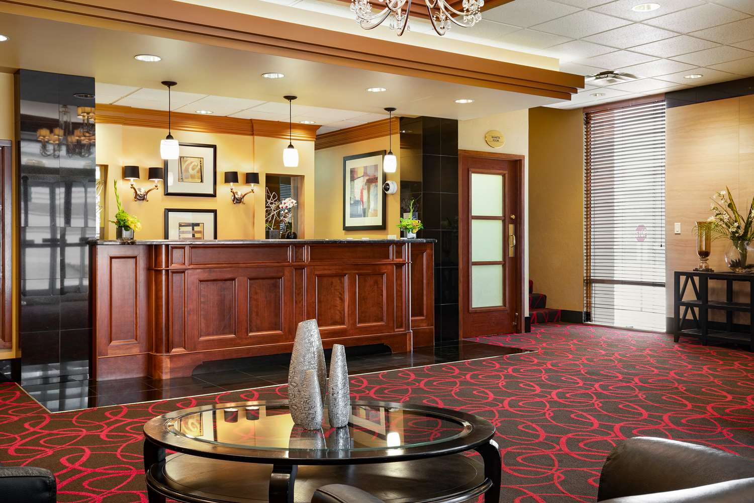 Best Western Plus Columbia River Hotel 28/31