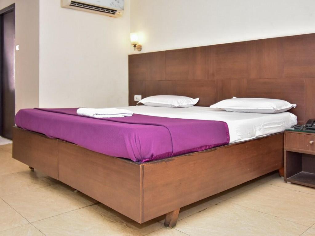 Hotel Aditya Palace 13/47