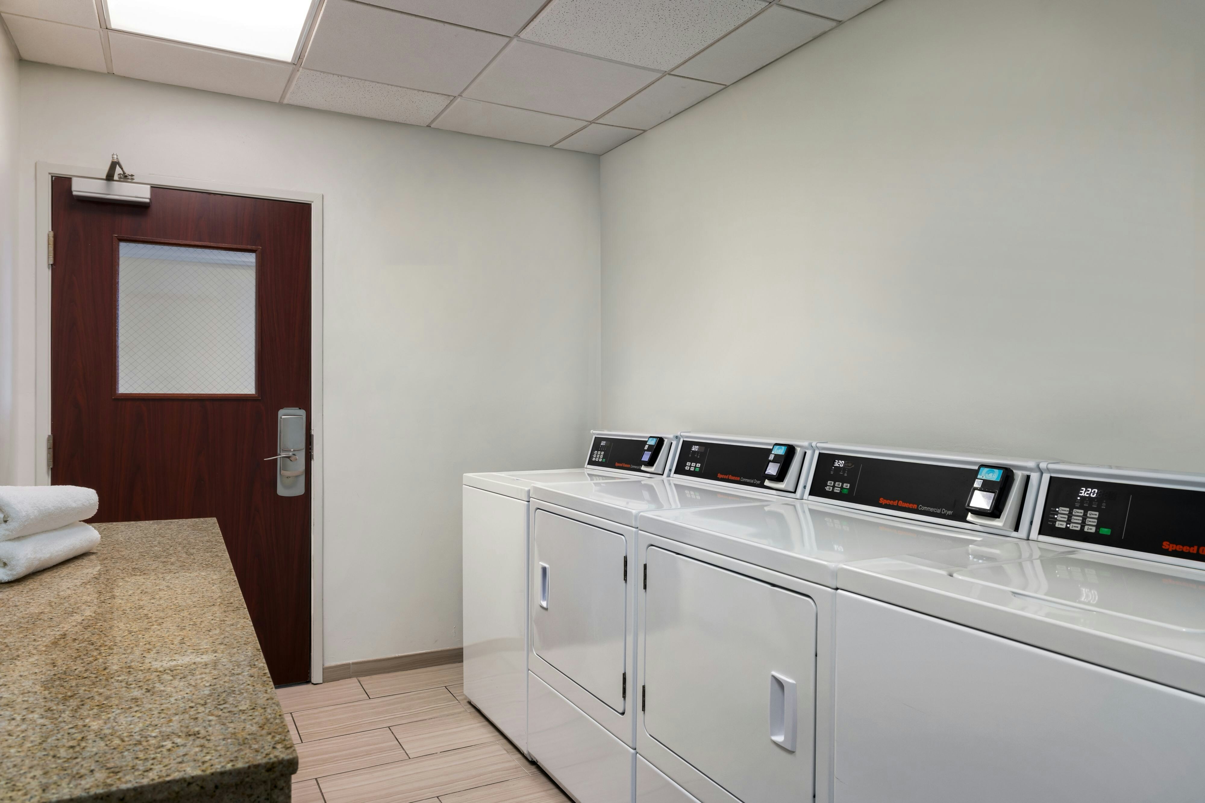 Springhill Suites Tampa Brandon 60/60