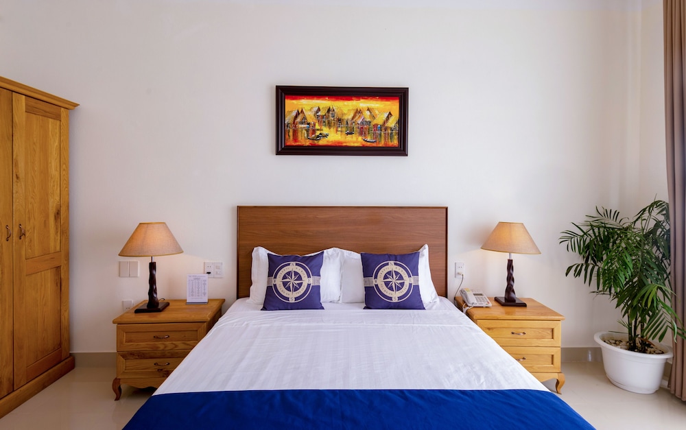 Santa Villa Hoi An 26/72