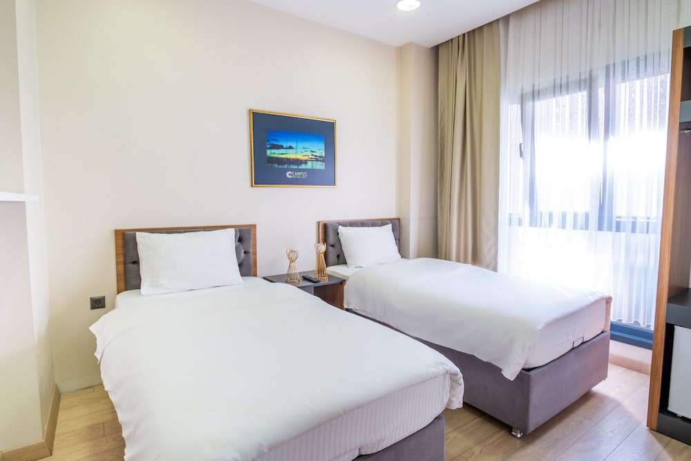 Campus Boutique Hotel 8/16