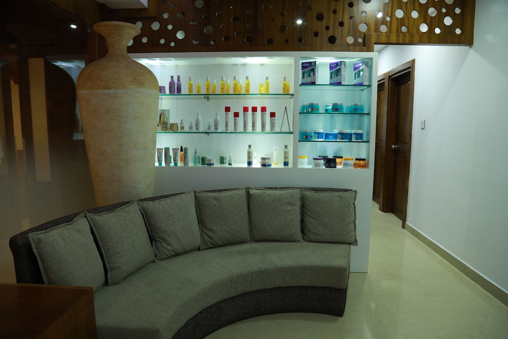 Hotel Karthika Park 19/35