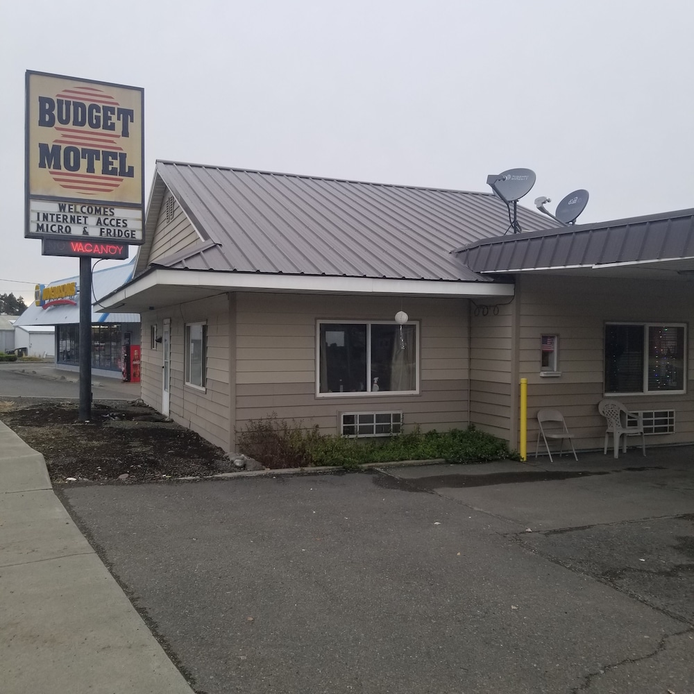 Budget 8 Motel John Day 7/50