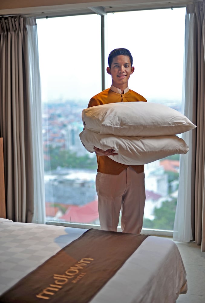 Midtown Hotel Surabaya 48/62