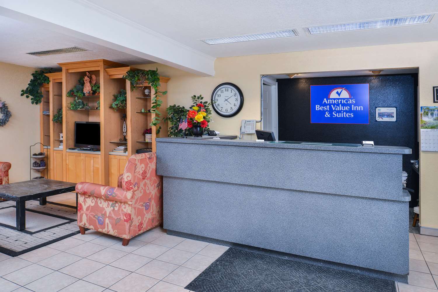 Americas Best Value Inn Suites Bluffton 4/13
