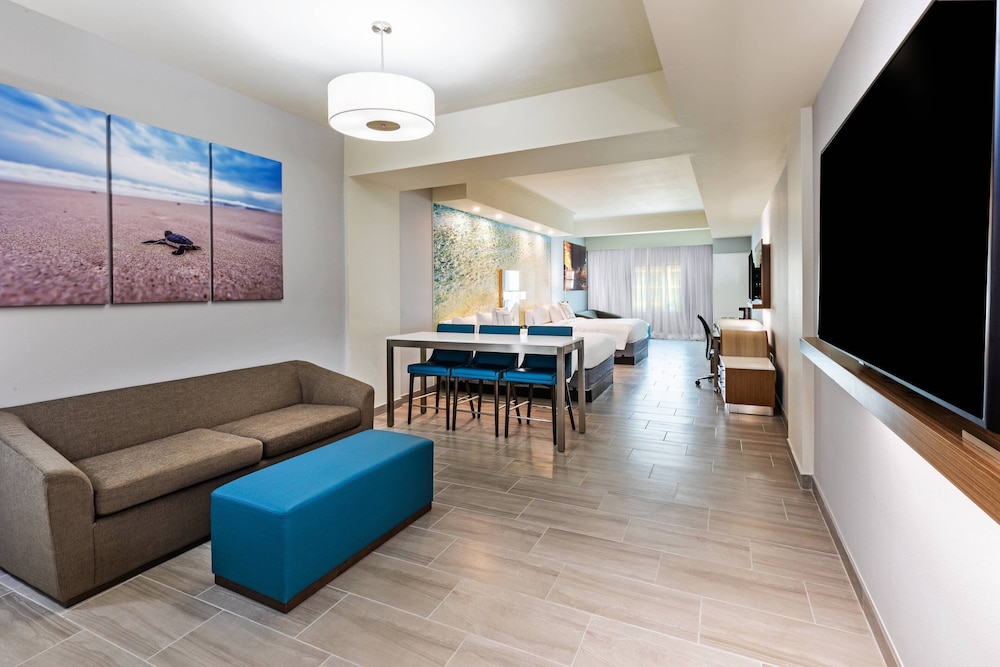 Courtyard by Marriott South Padre Island 31/62