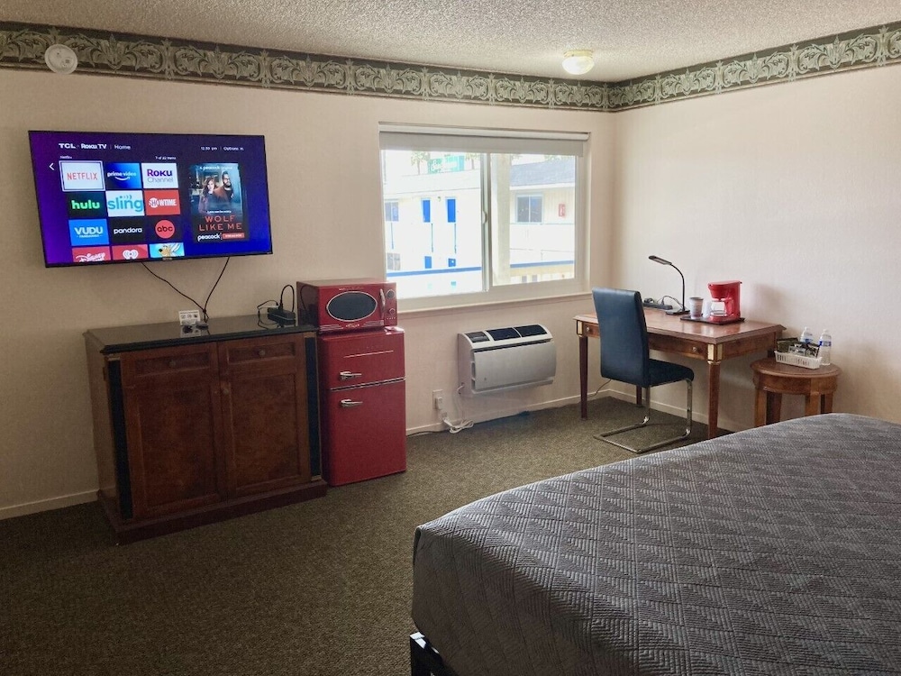 Coast Riders Inn 26/50