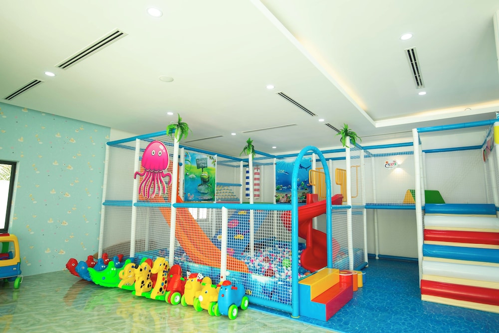 Diamond Bay Condotel Resort Nha Trang 64/77