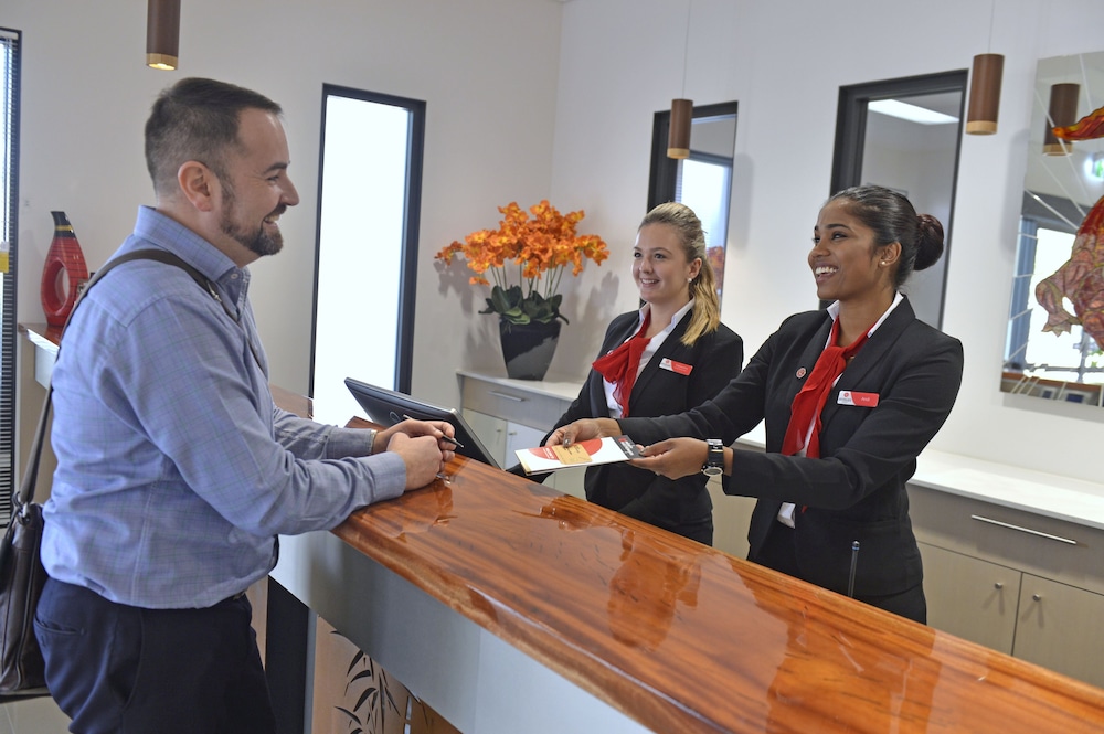 Rydges Palmerston 11/64