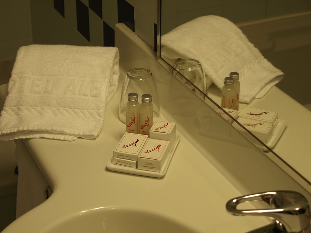 Hotel Alberi 17/50