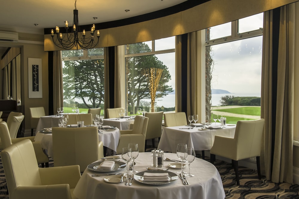 Carlyon Bay Hotel 48/64