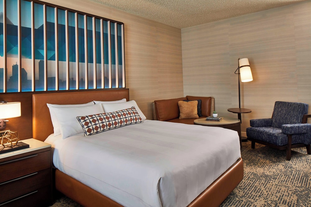 Room, 2 Queen Beds, City View, Club Lounge Access, High Floor