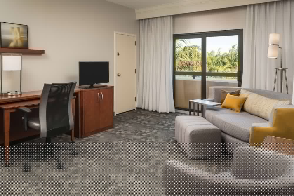 Sonesta Select Miami Lakes 22/42