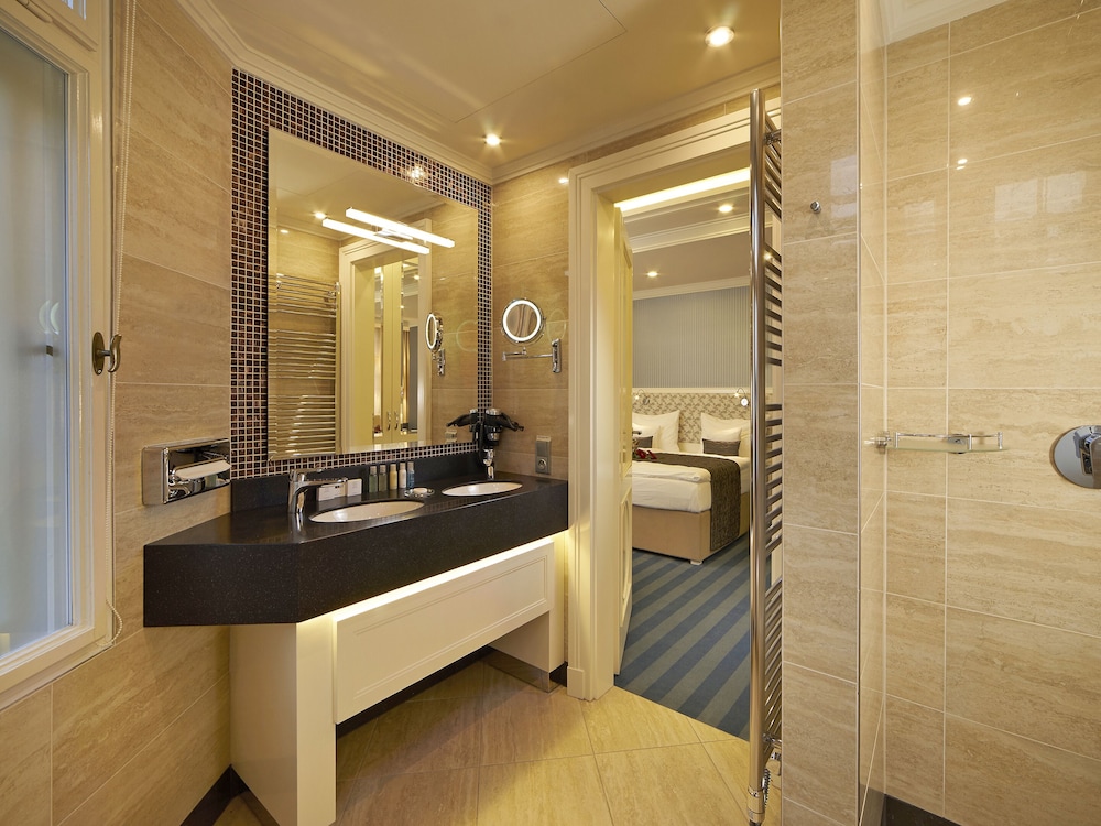 EA Hotel Atlantic Palace 35/36