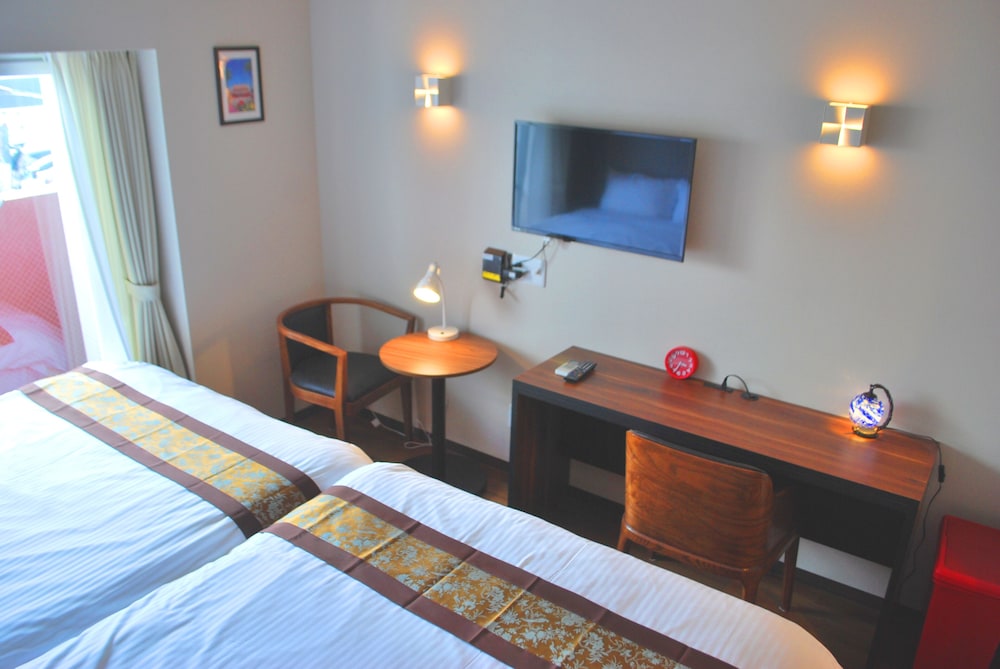 Ten Point Hotel 13/29