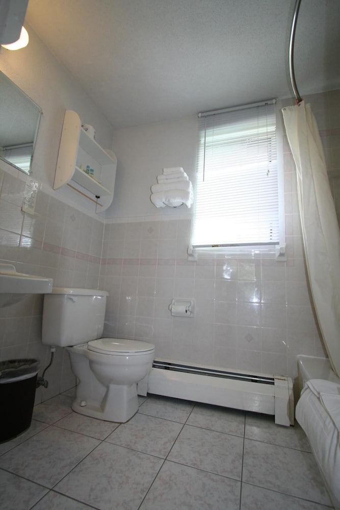 Motel6 Campbellford 47/50