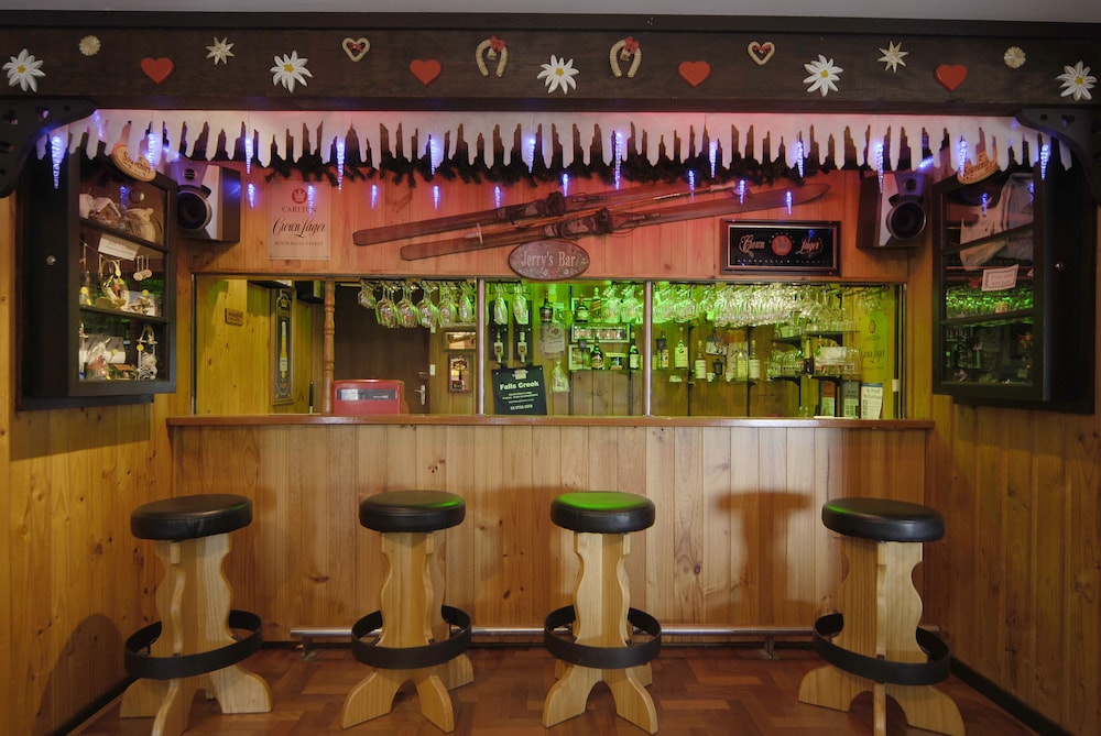 KARELIA ALPINE LODGE 50/56