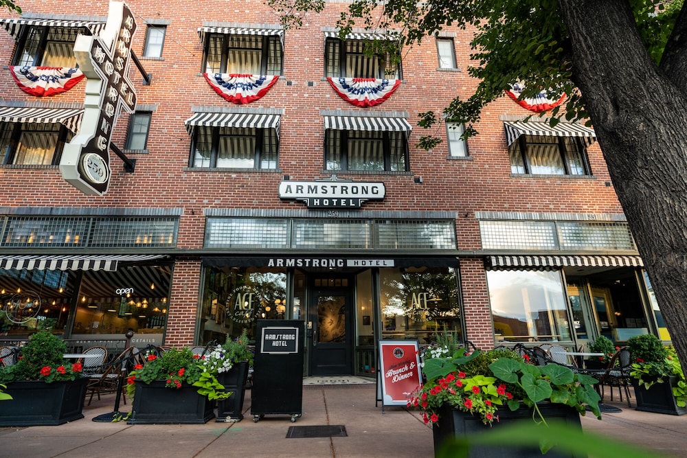 The Armstrong Hotel in FORT COLLINS - CO