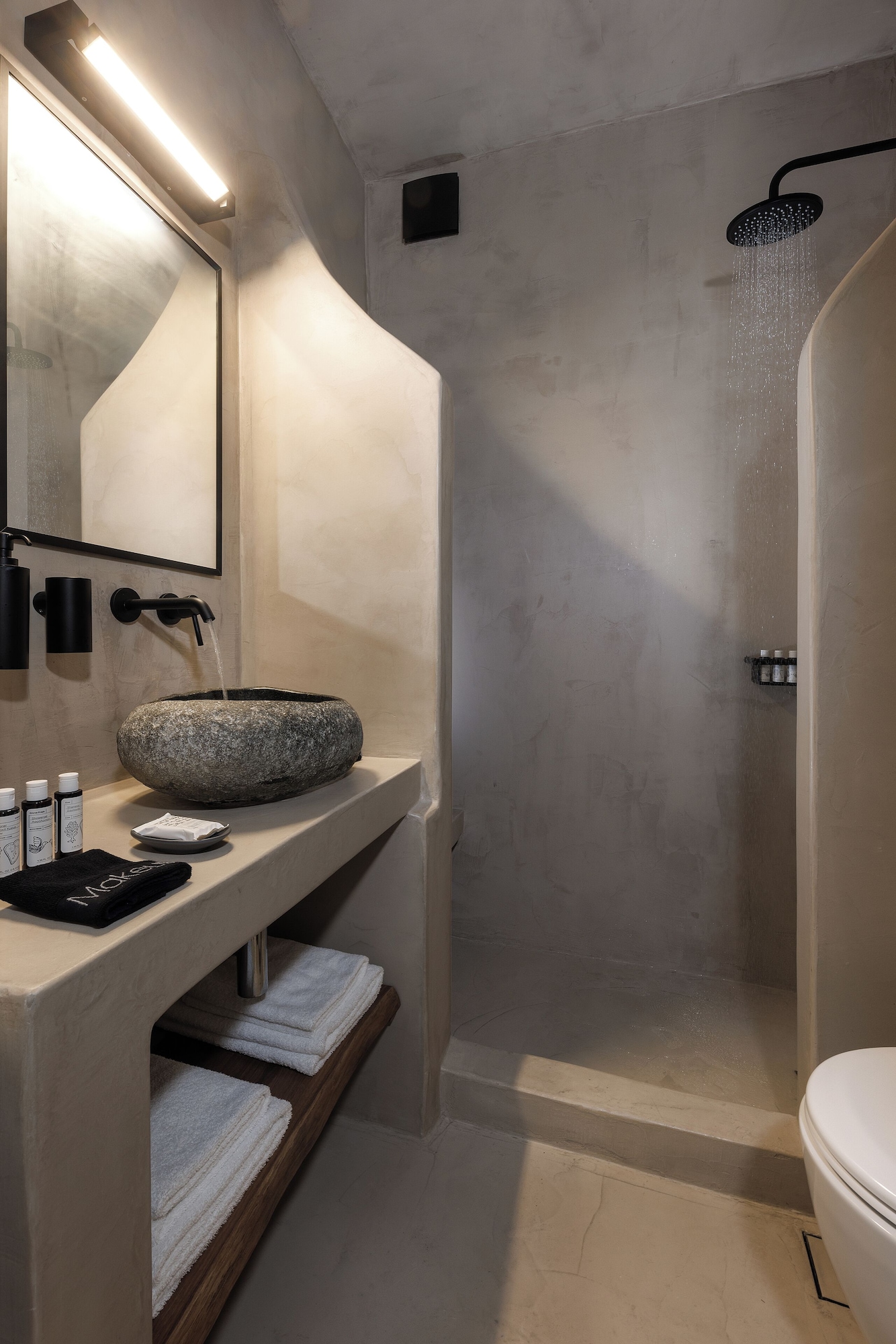 فيلا سوبيريور بسريرين كوين بمسبح خاص، Eolia Luxury Villas 5/7