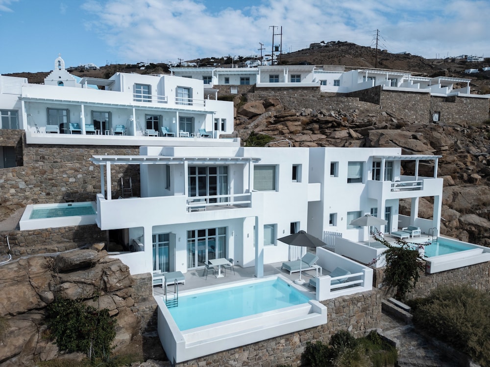 Epic Blue Suites & Villas