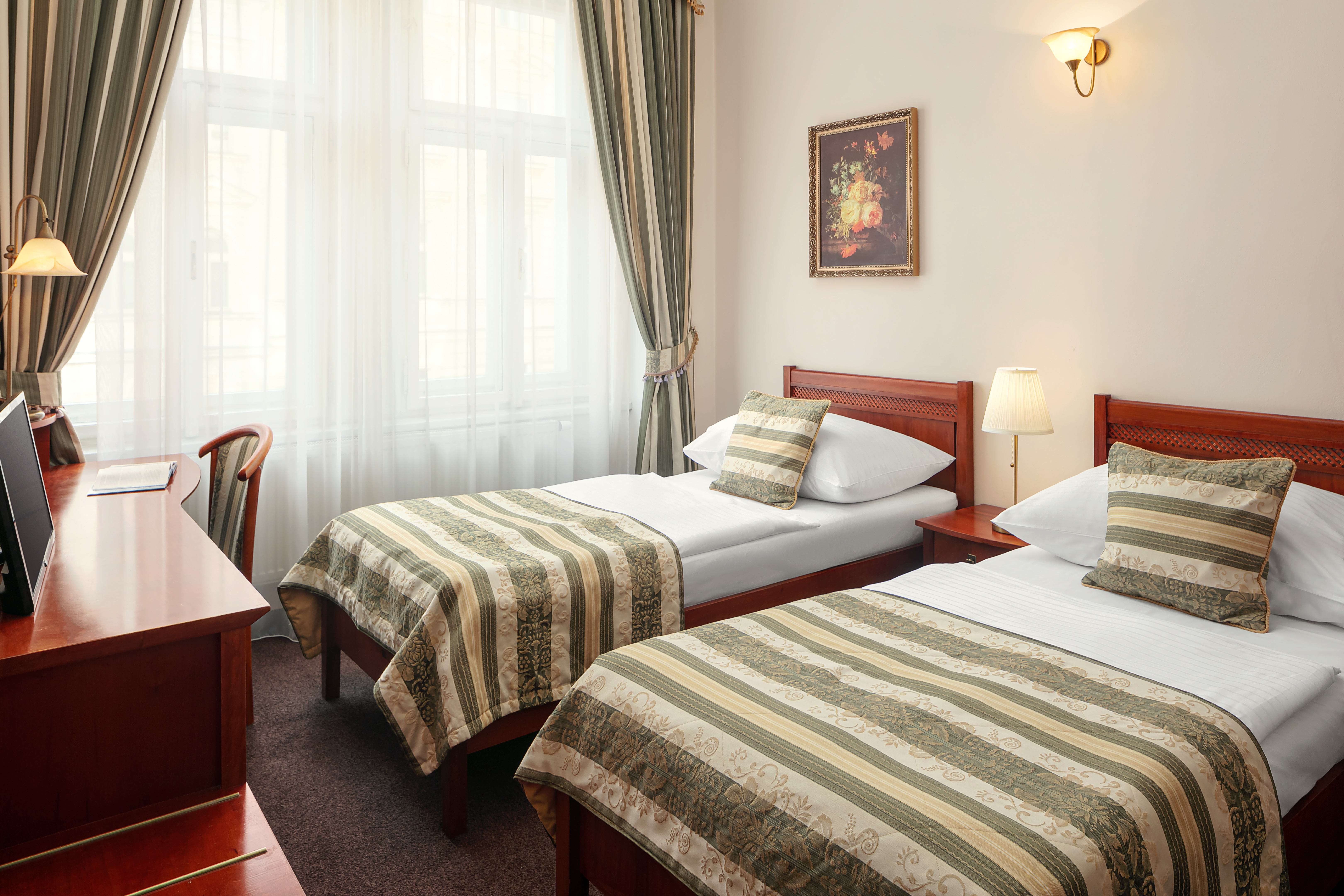 Junior Suite, Family