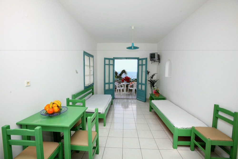 Anatoli Apartments 17/32