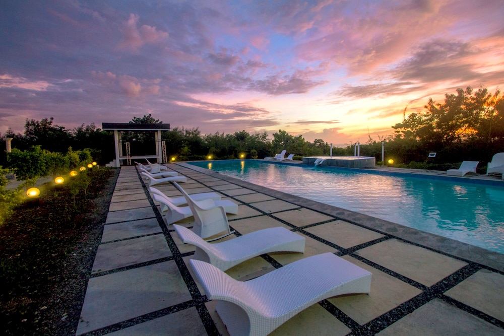 Alta Bohol Garden Resort 37/53