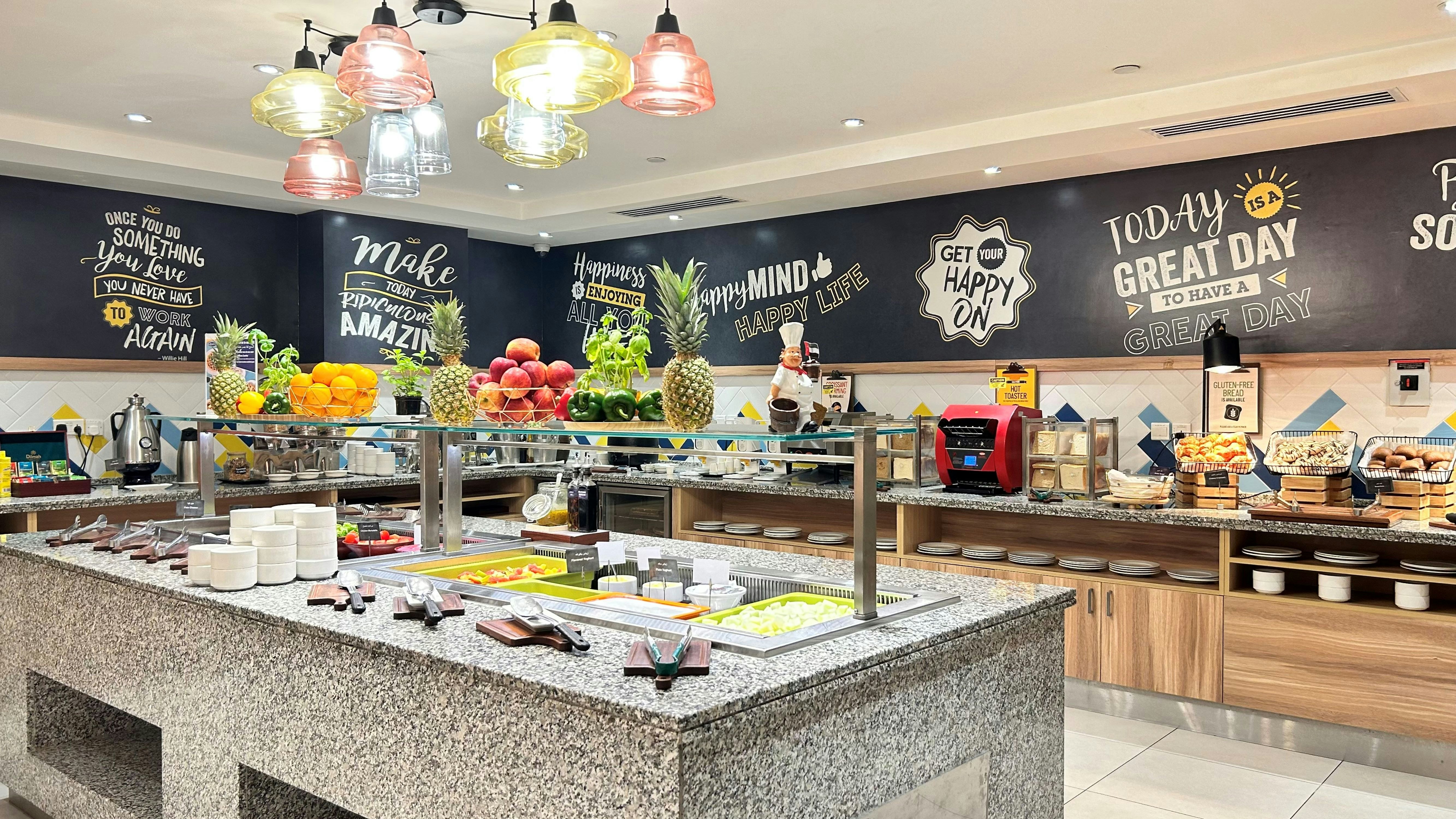 Hampton By Hilton Dubai Al Barsha 32/61