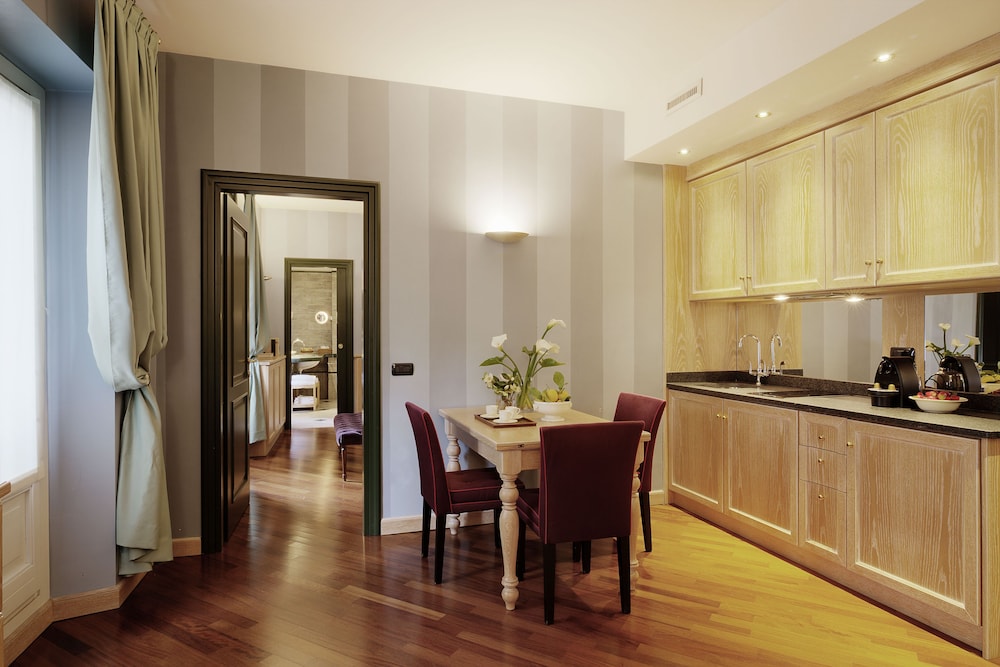 Camperio House Suites 46/54