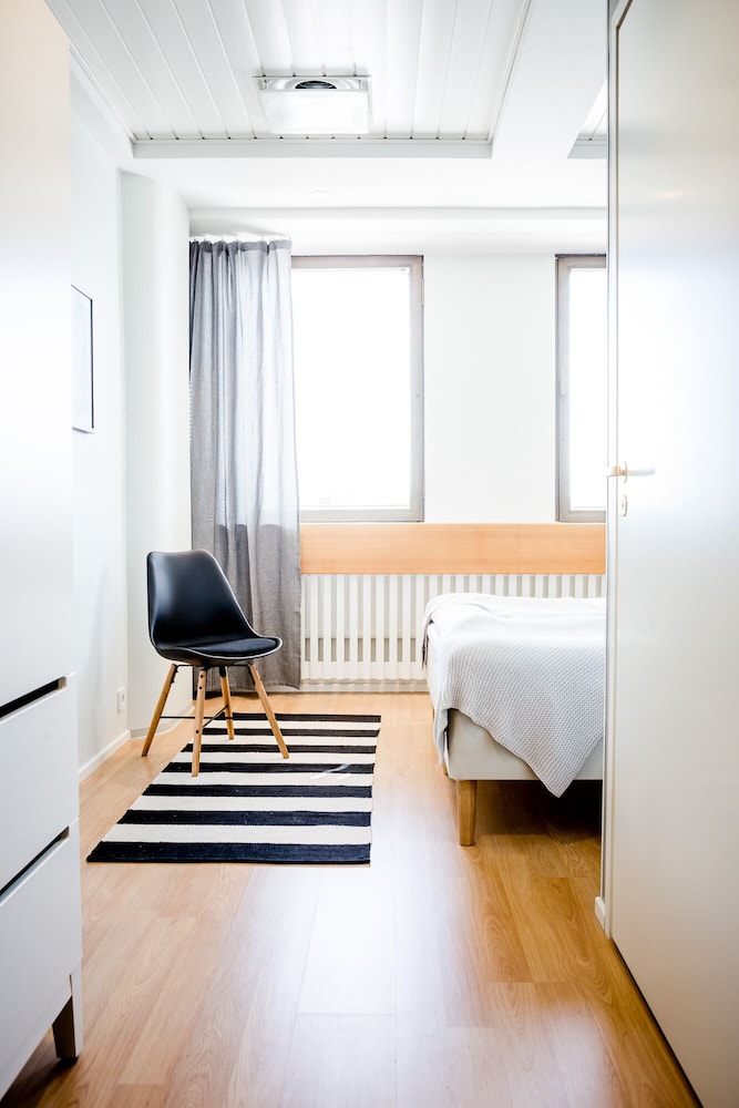 STANDARD, DOUBLE OR TWIN BED