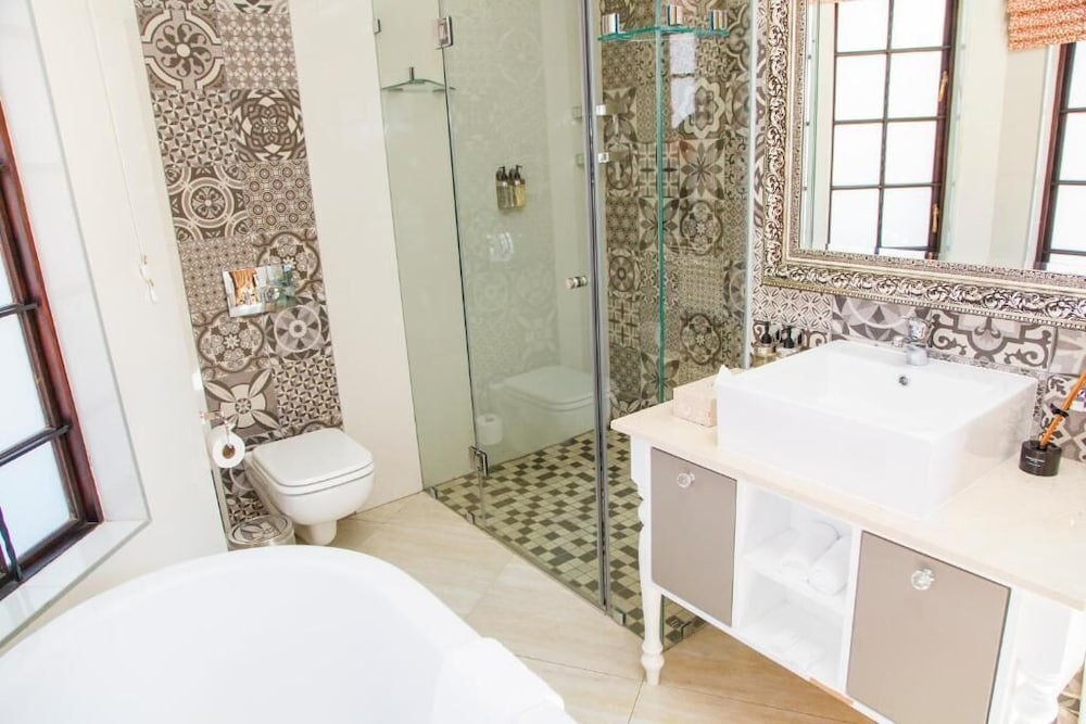 Ivory Manor Boutique Hotel 47/50
