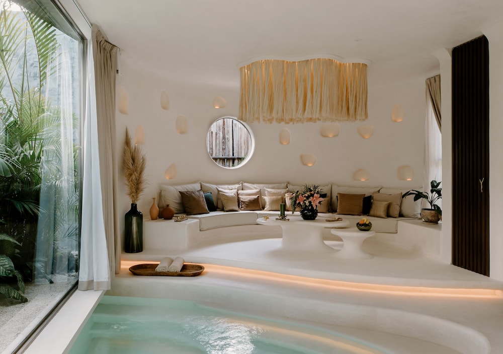 Hotel Milam 4/50