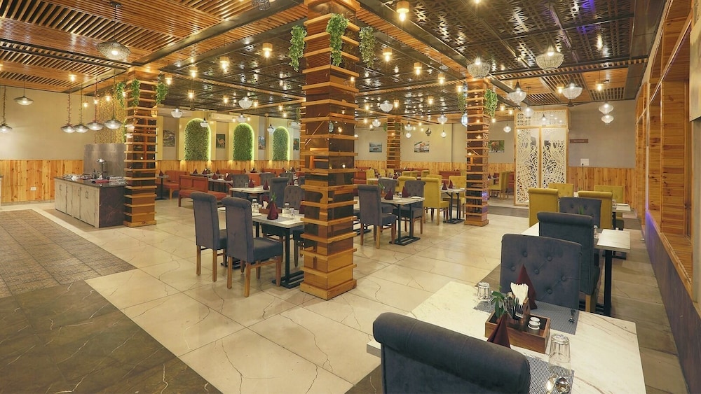Countryard Resort Corbett 27/45