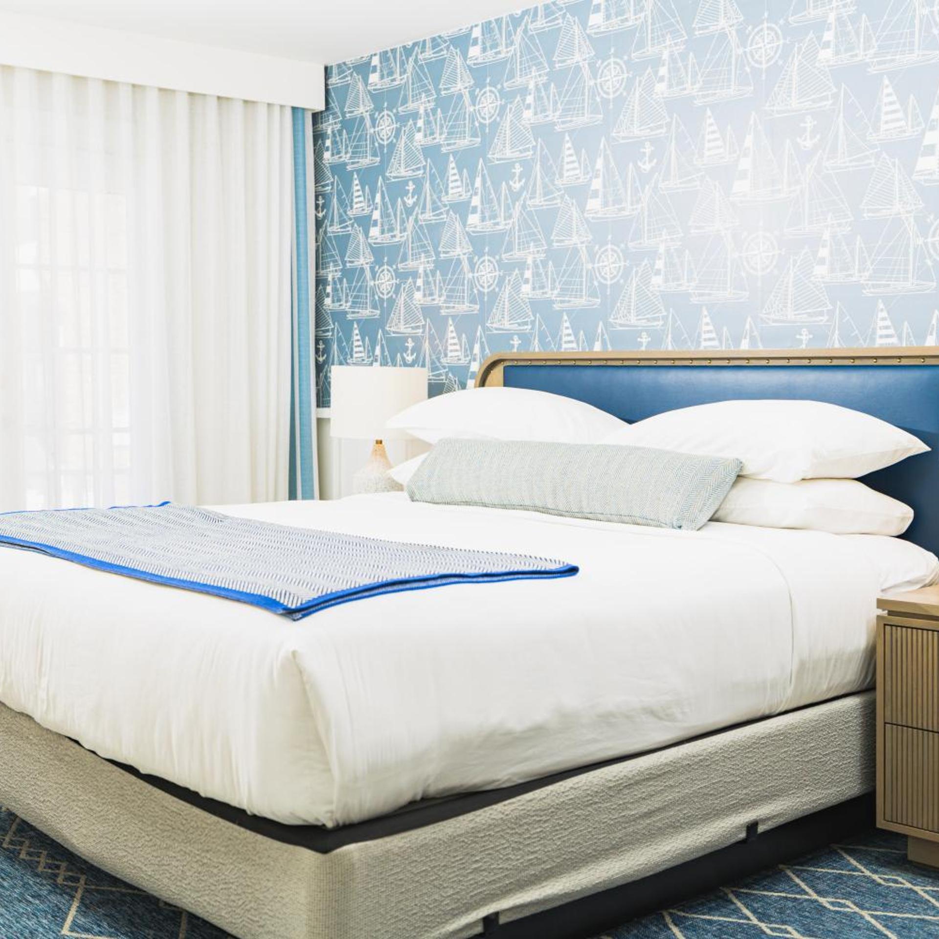 Room, King Bed