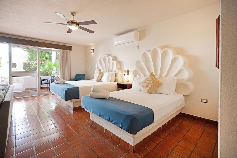 Club Del Moro Hotel Suites 24/72