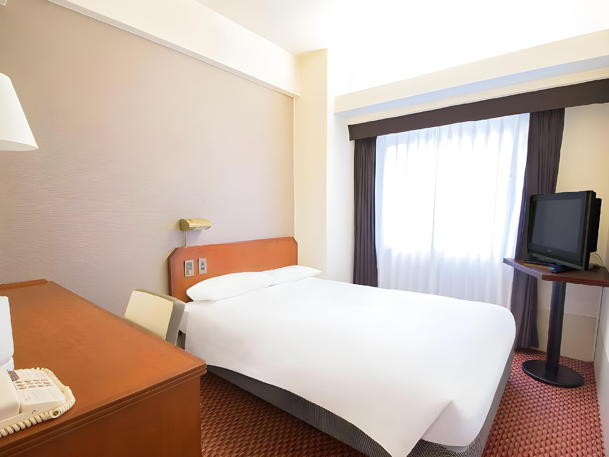 Semi Room, Semi Double Bed, Small