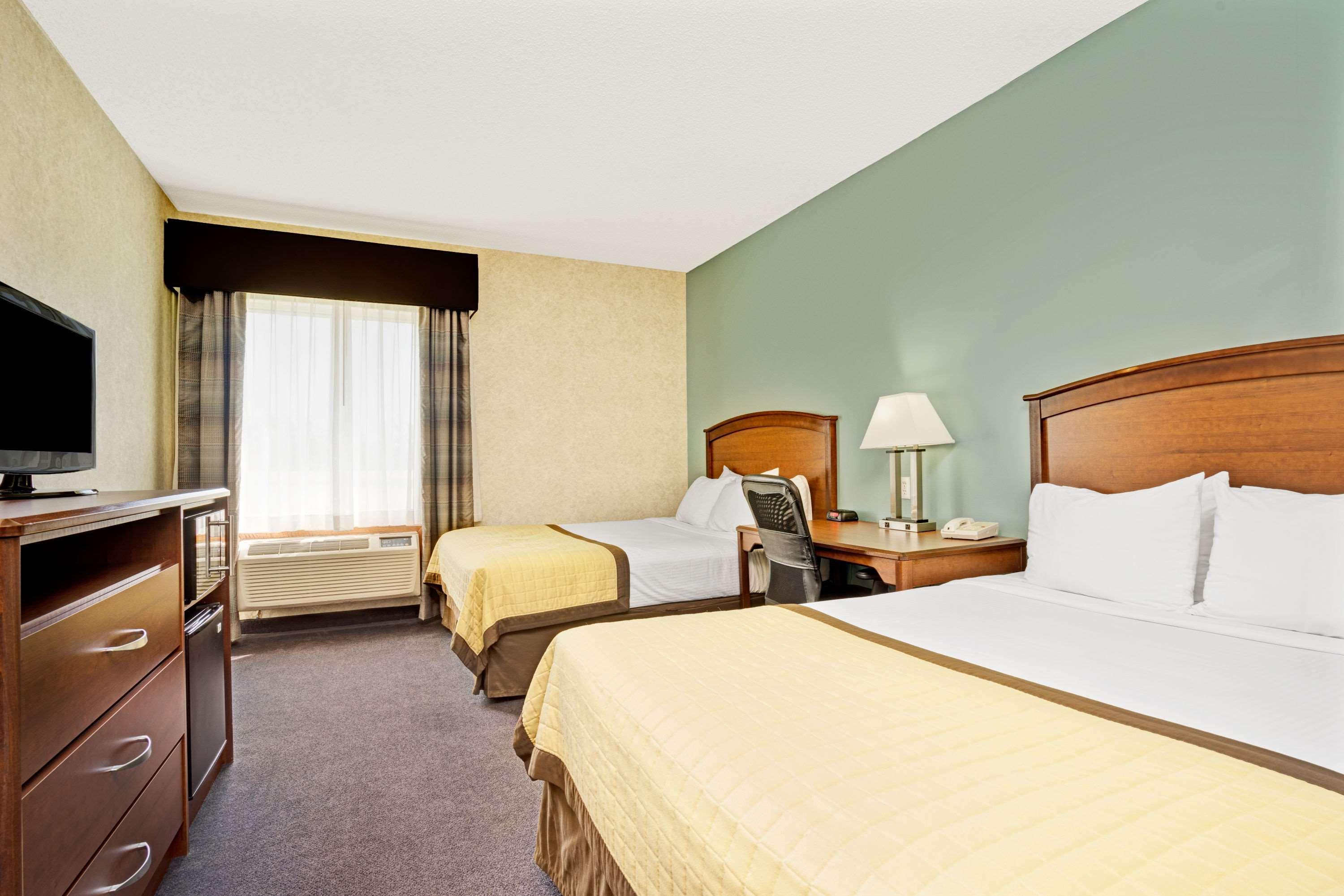Room, 2 Queen Beds