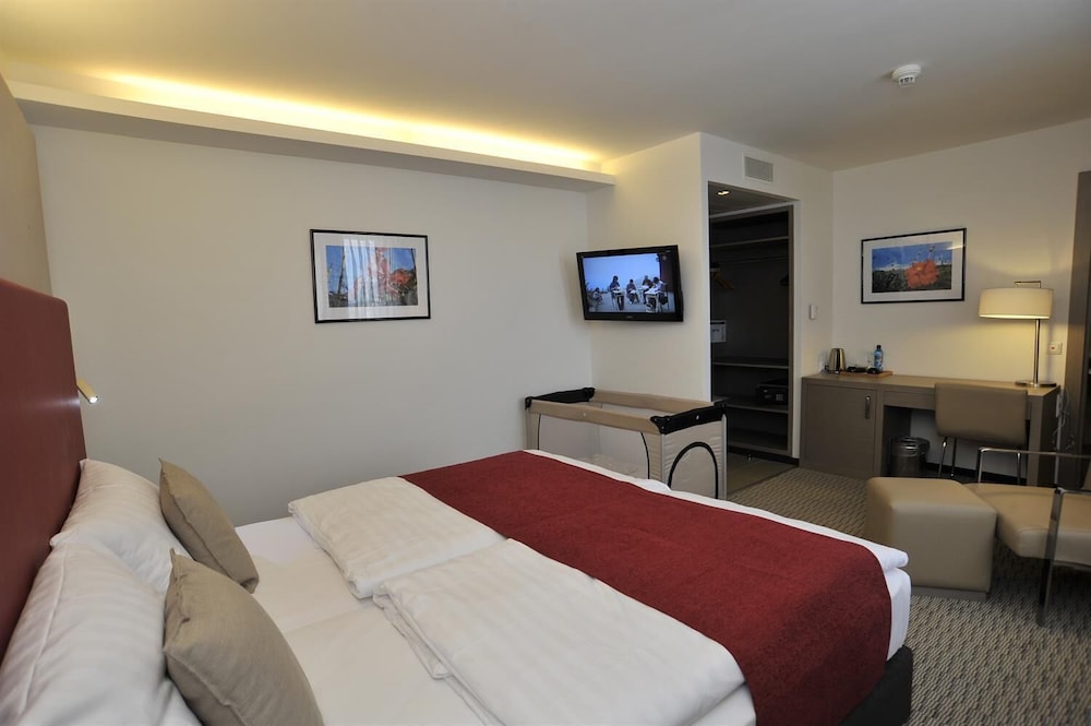 Golden Tulip Kassel Hotel Reiss 16/58