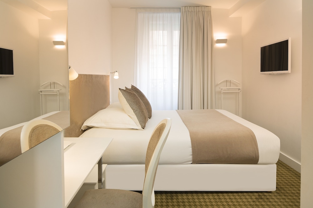 Hotel Mistral 18/54
