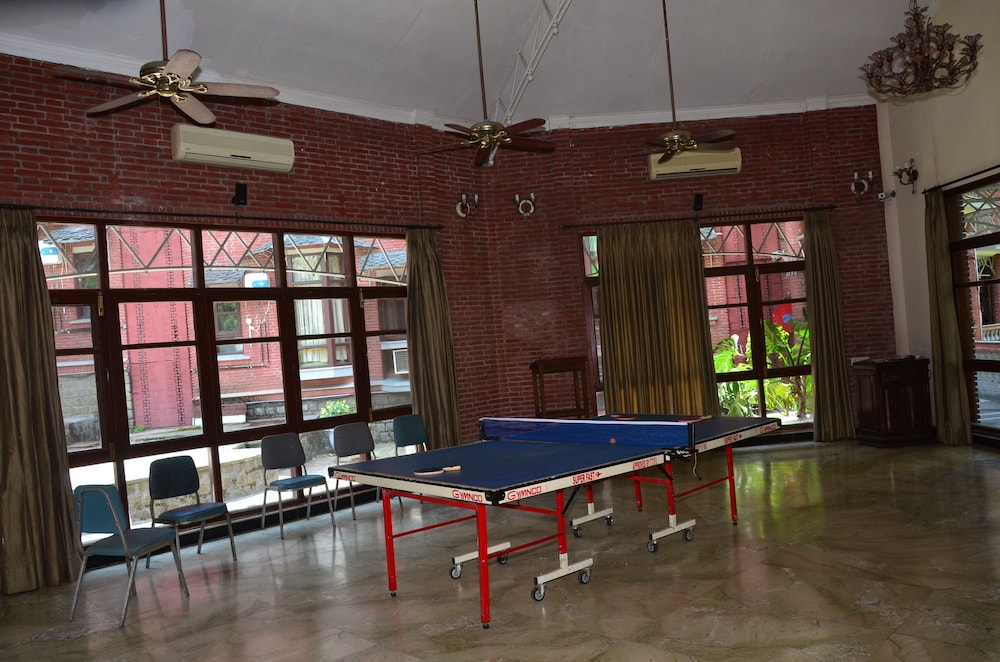 Welcomheritage Taragarh Palace 26/50