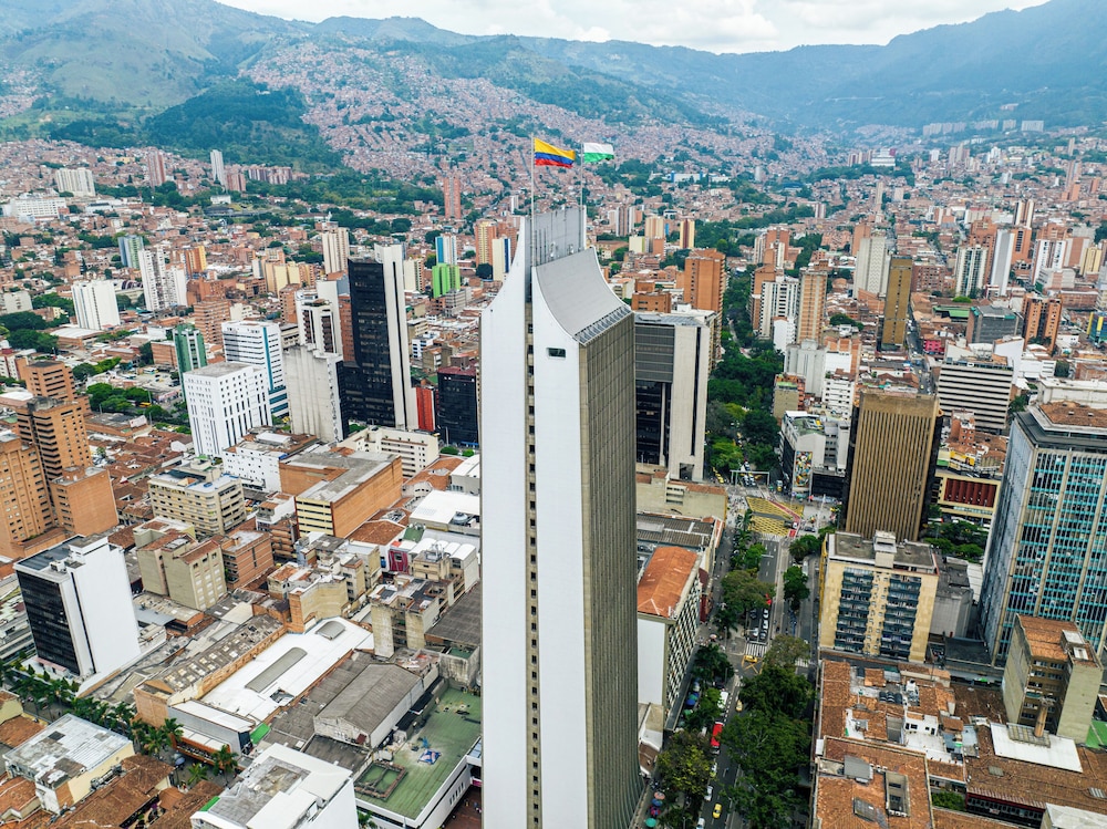 Socialtel Medellin Colombia 57/61