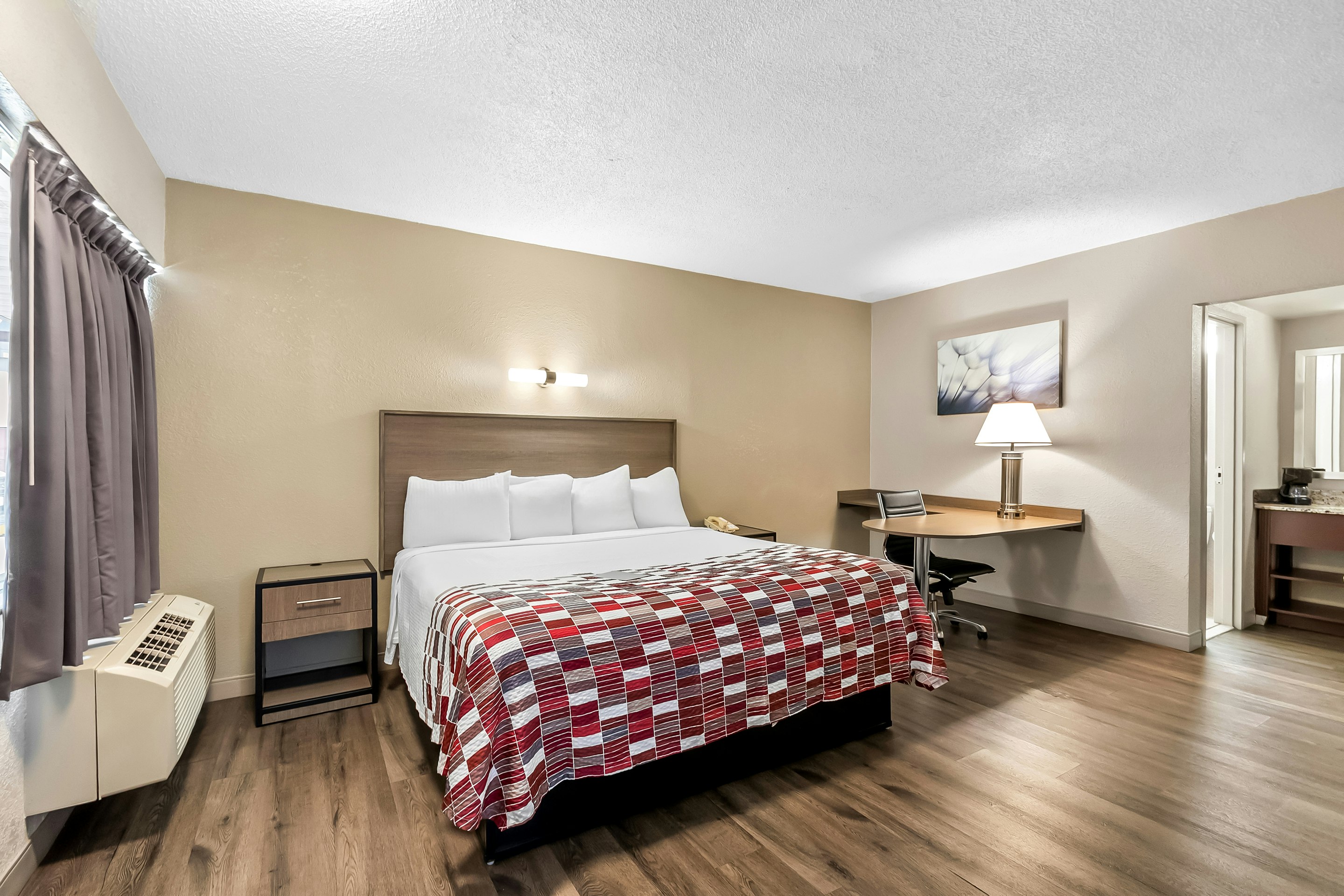 Superior, King Bed
